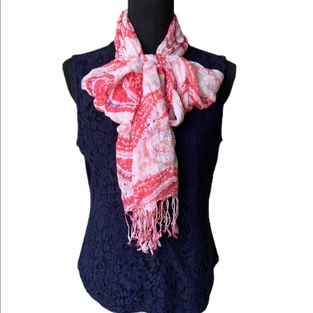 Everyday Living Pink Paisley Scarf